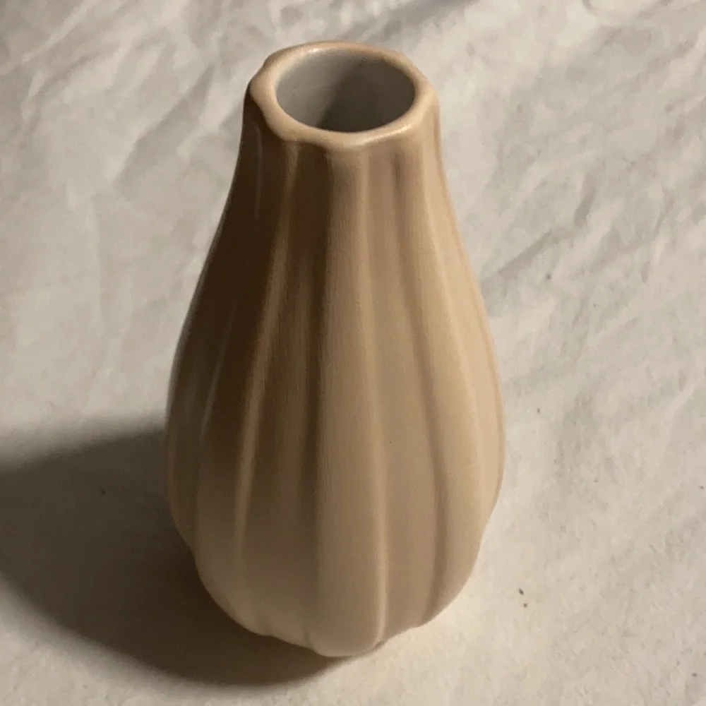 IKEA ceramic vase in excellent condition
